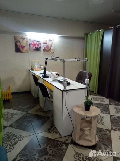 Рабочее место для мастера маникюра