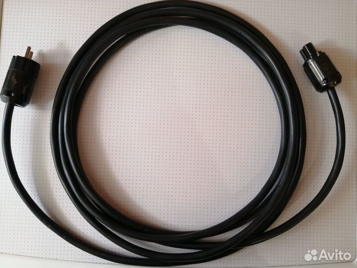 Сетевые кабели питания Ultimate Audio 1-1.5 метра