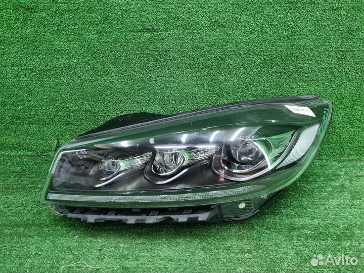 Фара левая Kia Sorento/Sorento Prime
