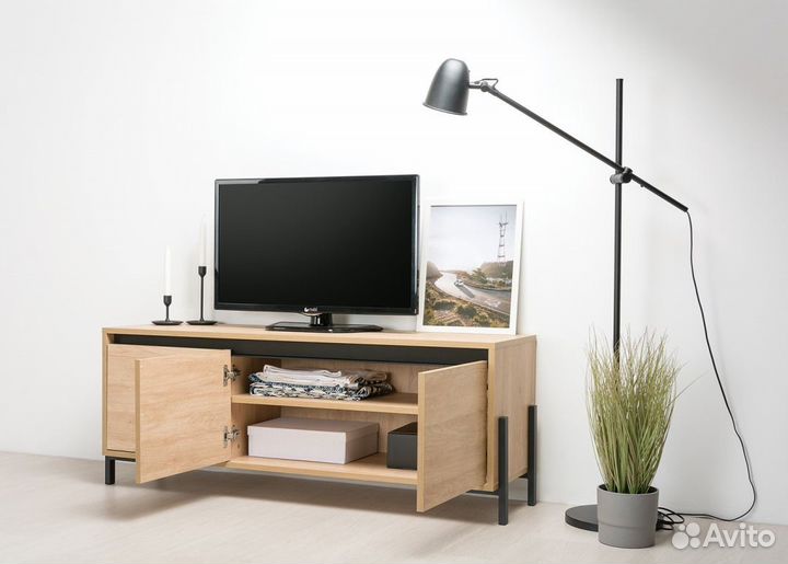 Тумба под тв Квадро