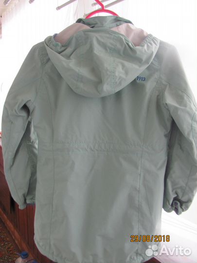 Продам куртки,обувь для девочки,рост 125-155 см