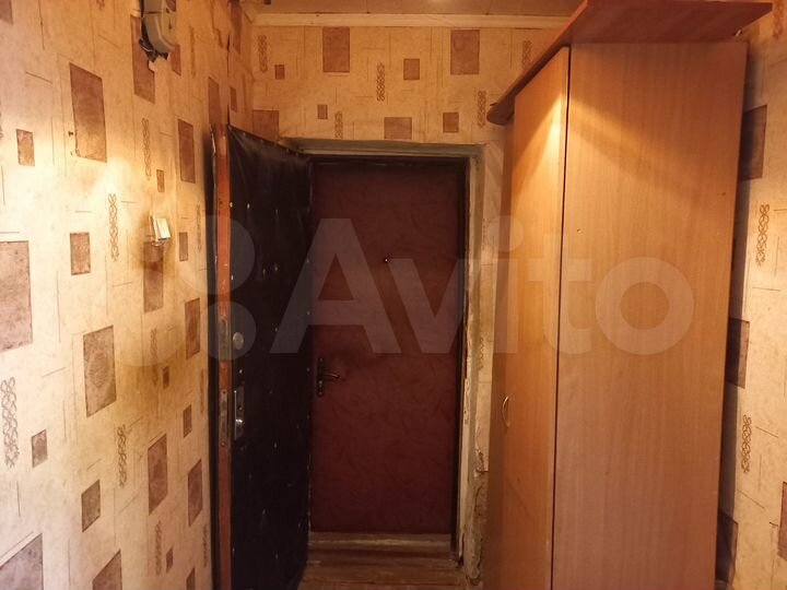 1-к. квартира, 30 м², 1/2 эт.