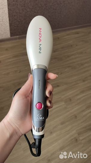 Расческа-выпрямитель Gama