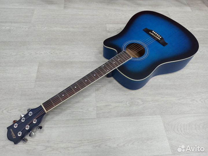 Новая акустическая гитара