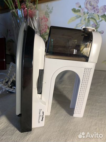 Портативный складной утюг Германия