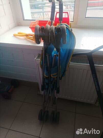 Прогулочная коляска трость бу