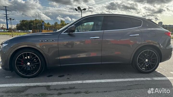 Maserati Levante 3.0 AT, 2017, 97 000 км