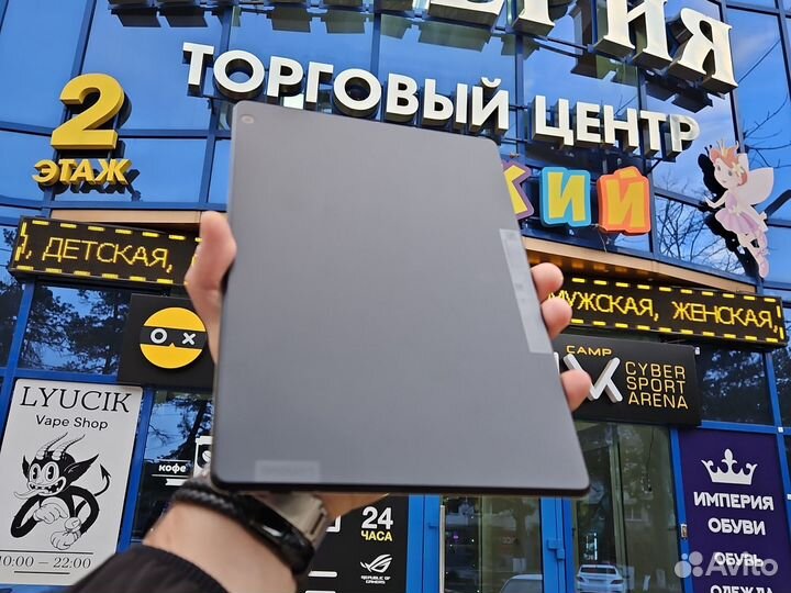 Планшет Lenovo TB-X605L