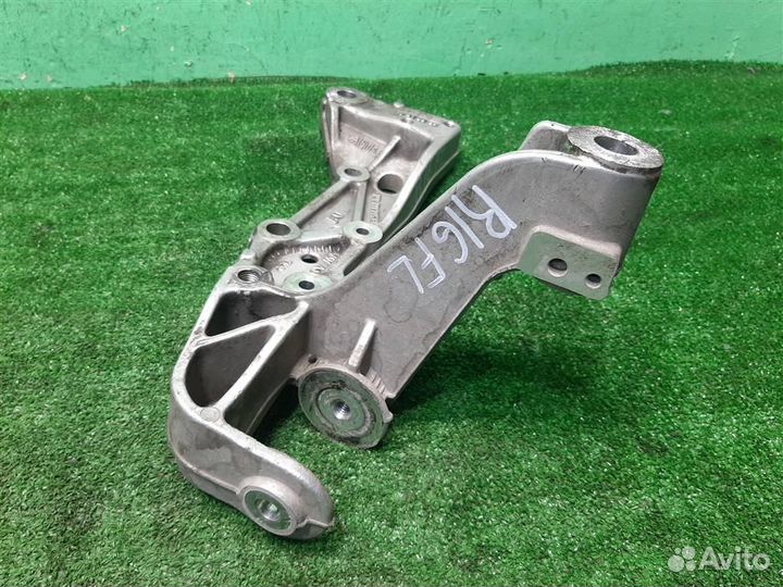 Кронштейн Lexus RX400H 2007