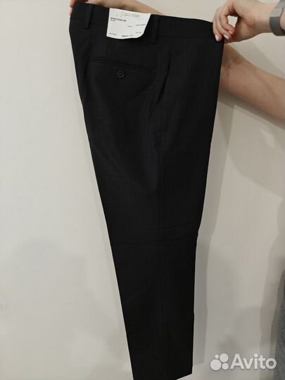 Костюм мужской Calvin Klein