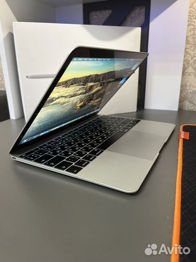 Apple MacBook 12 retina 2017