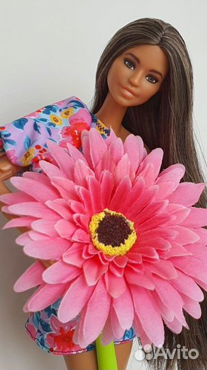 Barbie fashionistas 103 на подвижном теле