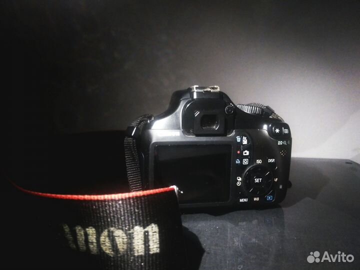 Фотоаппарат Canon 1100d