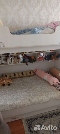 Двухъярусная кровать бу с матрасами