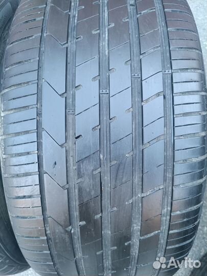 Hankook Ventus S1 Evo 2 SUV K117C 285/35 R22