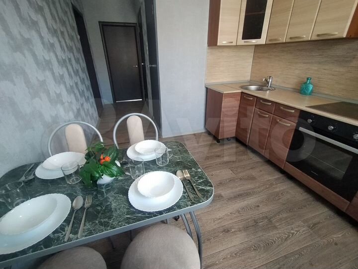 2-к. квартира, 60 м², 5/9 эт.