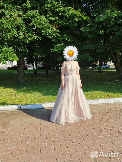 Платье для выпускного вечера