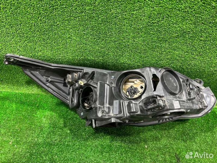 Фара галогеновая передняя левая Ford Focus 3