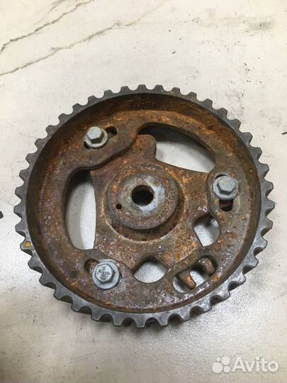 Шестерня (шкив) распредвала Renault Megane