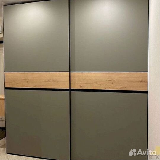 Встраиваемый шкаф