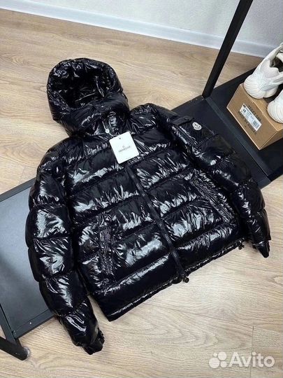 Пуховик moncler NFC