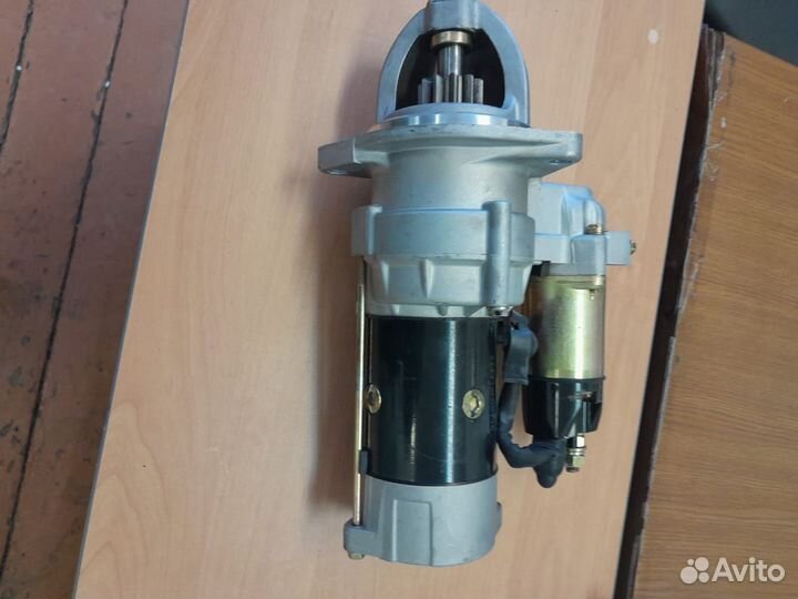 Продаю стартер на автомобиль