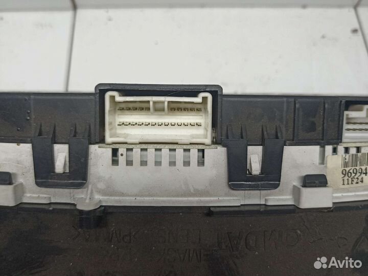 Панель приборов chevrolet lacetti АКПП