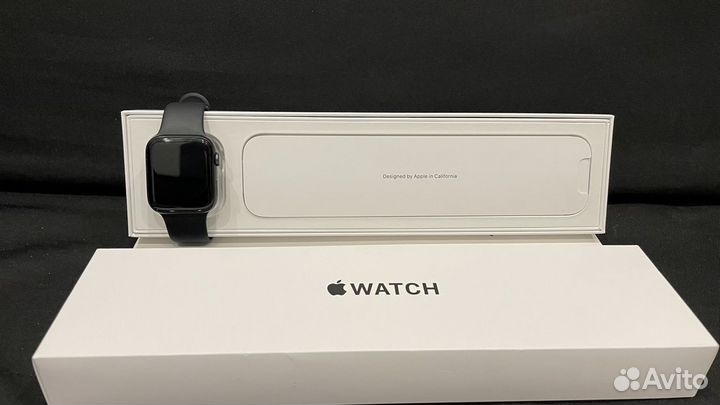 Apple Watch SE 44mm Space Gray