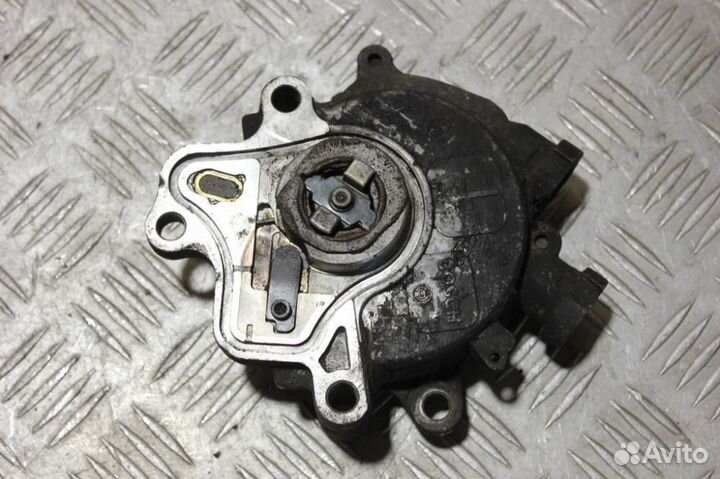 Насос вакуумный Jaguar S-type 1999 2008