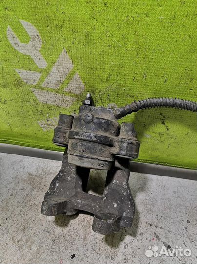 Суппорт задний левый Мерседес Бенз 211 Е класс