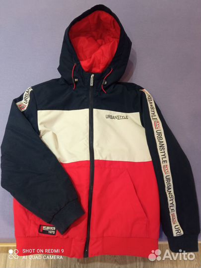 Ветровка в отличном состоянии