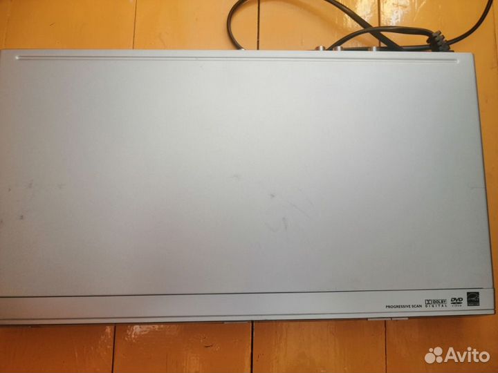 DVD-плеер Philips DVP3142/51