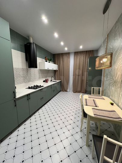 2-к. квартира, 69,8 м², 3/4 эт.