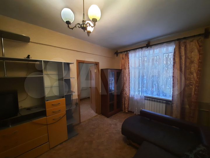 2-к. квартира, 42,1 м², 1/3 эт.