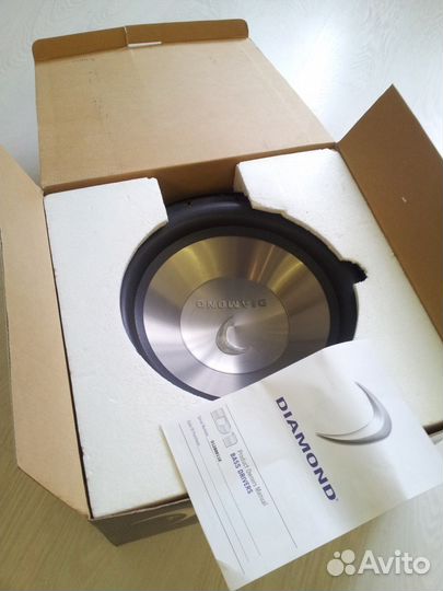 Динамик низкочастотный для сабвуфера 250 watt 8 OM