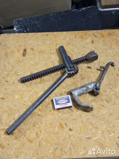 Старинные приспособления