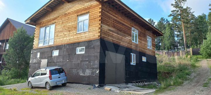 Дом 220 м² на участке 15 сот.