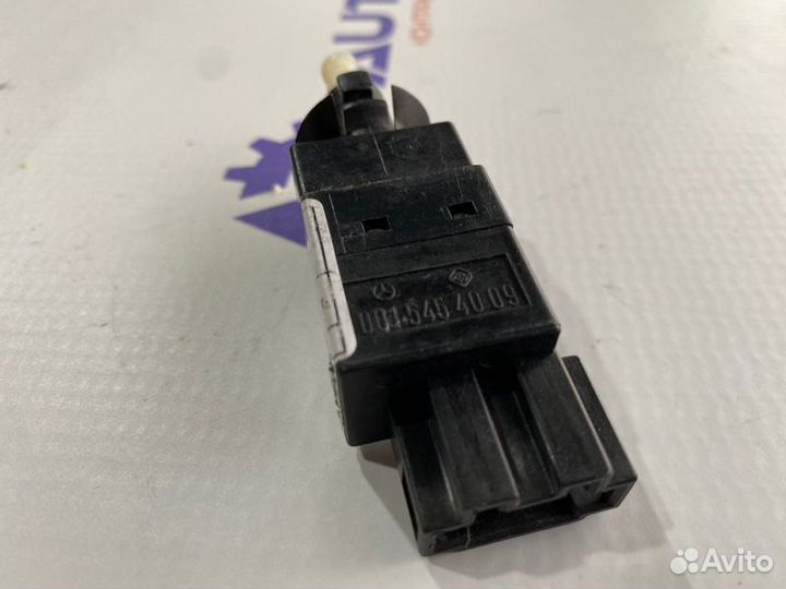 Датчик педали тормоза Mercedes E W211