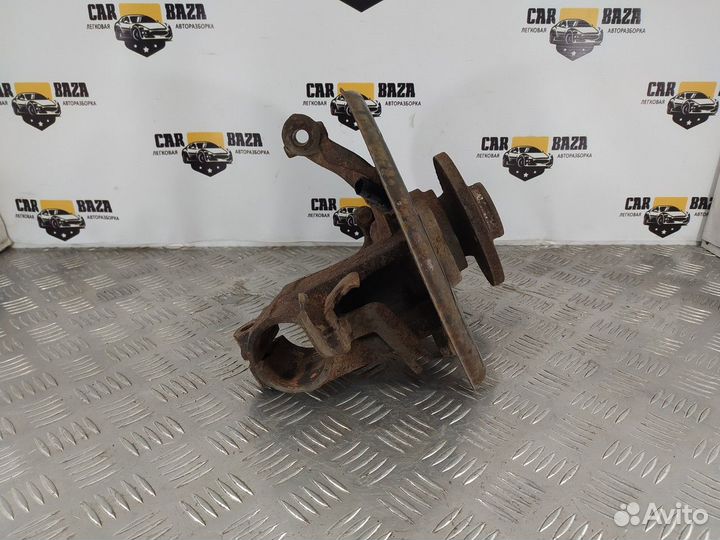 Кулак поворотный передний левый L