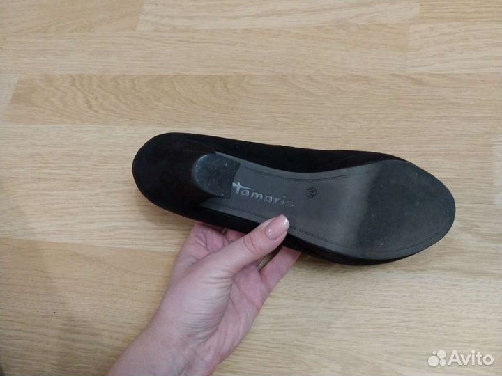 Tamaris новые 37