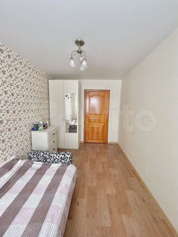 4-к. квартира, 60,8 м², 2/5 эт.