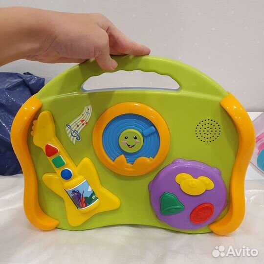 Детские развивающие игрушки для малышей