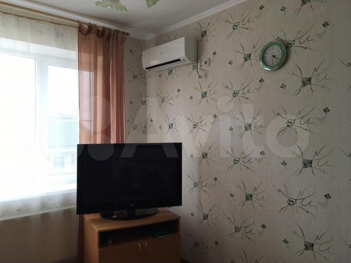 Дом 797,8 м² на участке 3 сот.