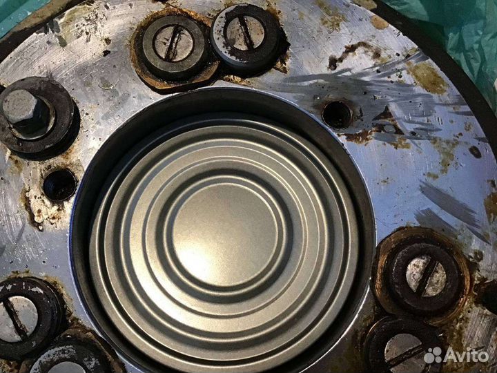 Машинка для закатки жестяных банок