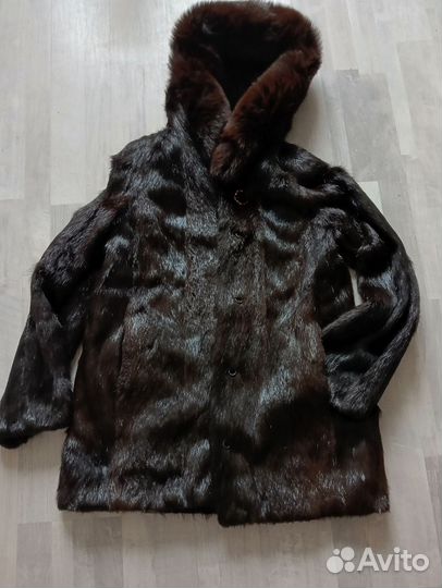 Шуба мутоновая 48 размер