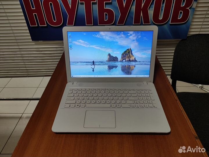 Ноутбук игровой Asus бу / ssd / core i3 / гарантия