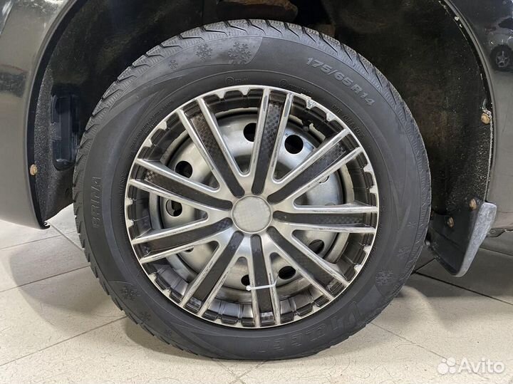 LADA Granta 1.6 МТ, 2018, 185 000 км