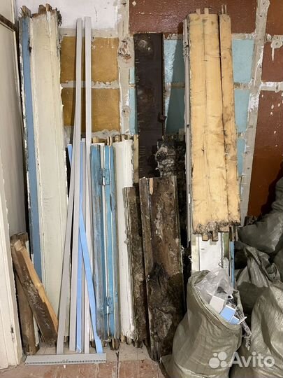 Деревянные оконные рамы со стеклом бу/доски