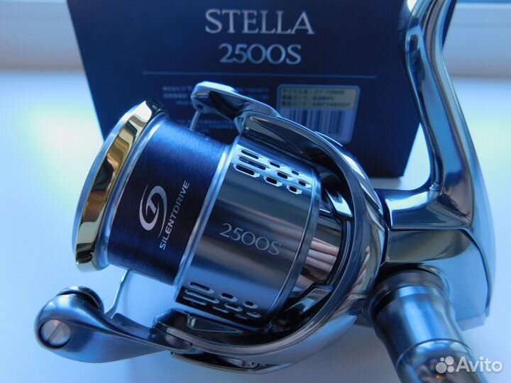 Shimano 18 Stella 2500S