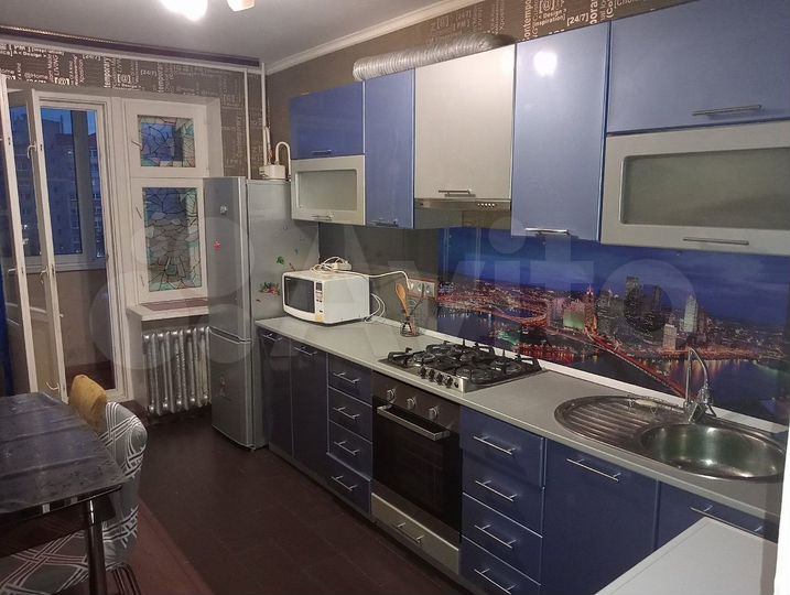 2-к. квартира, 55 м², 9/10 эт.